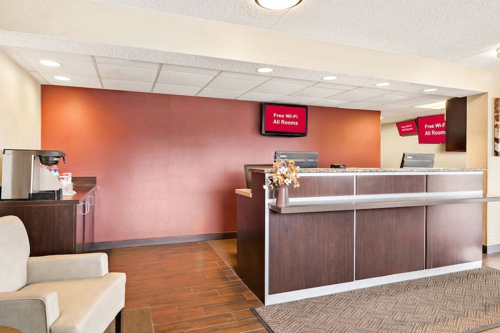 Red Roof Inn Allentown Airport 2
