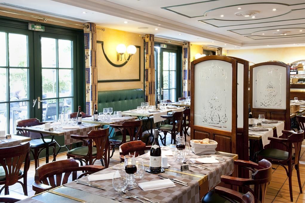 Brit Hotel La Ferte Bernard 2
