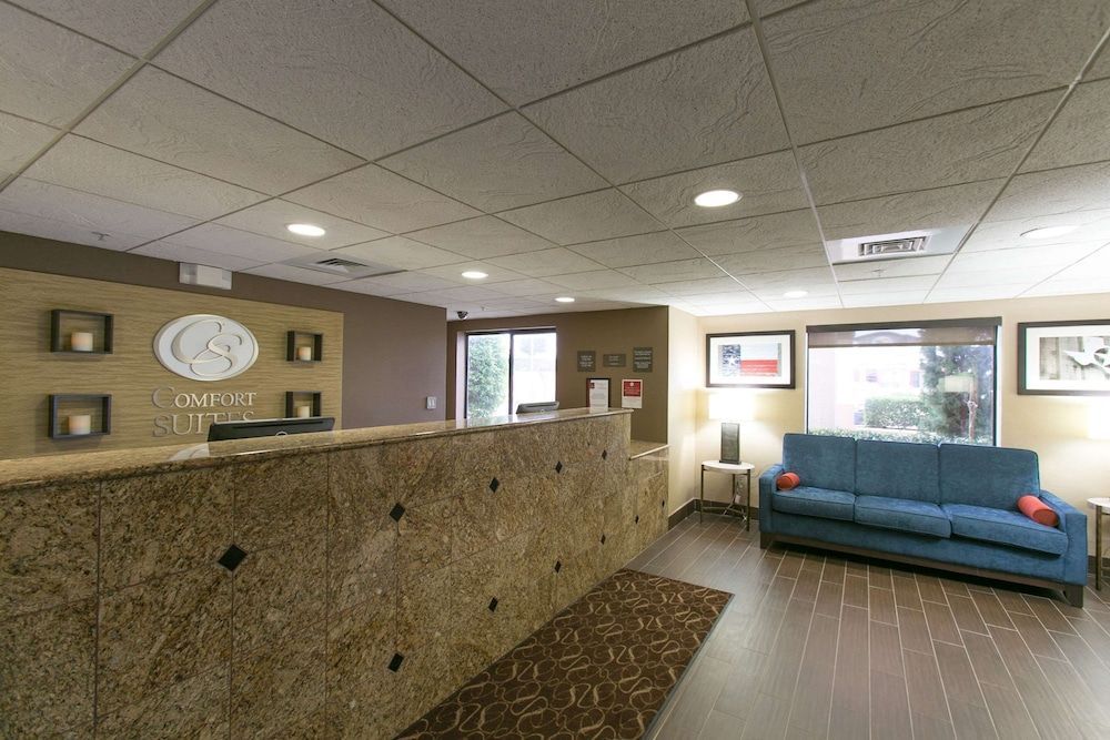 Comfort Suites Austin NW Lakeline 2