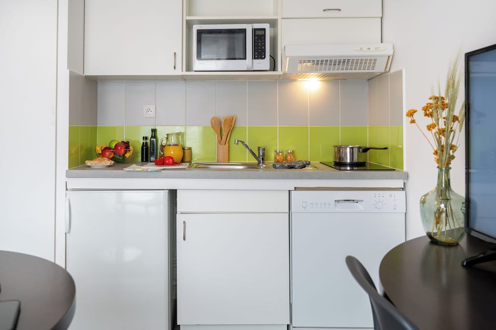 Nemea Appart Hotel Home Suite Nancy Centre 1