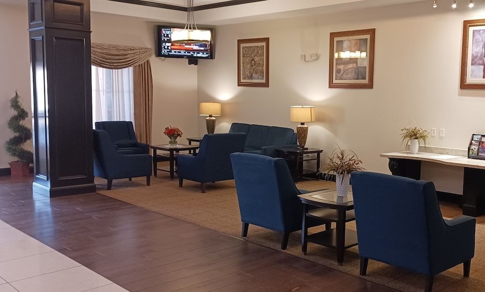 Red Roof Inn & Suites Longview 2