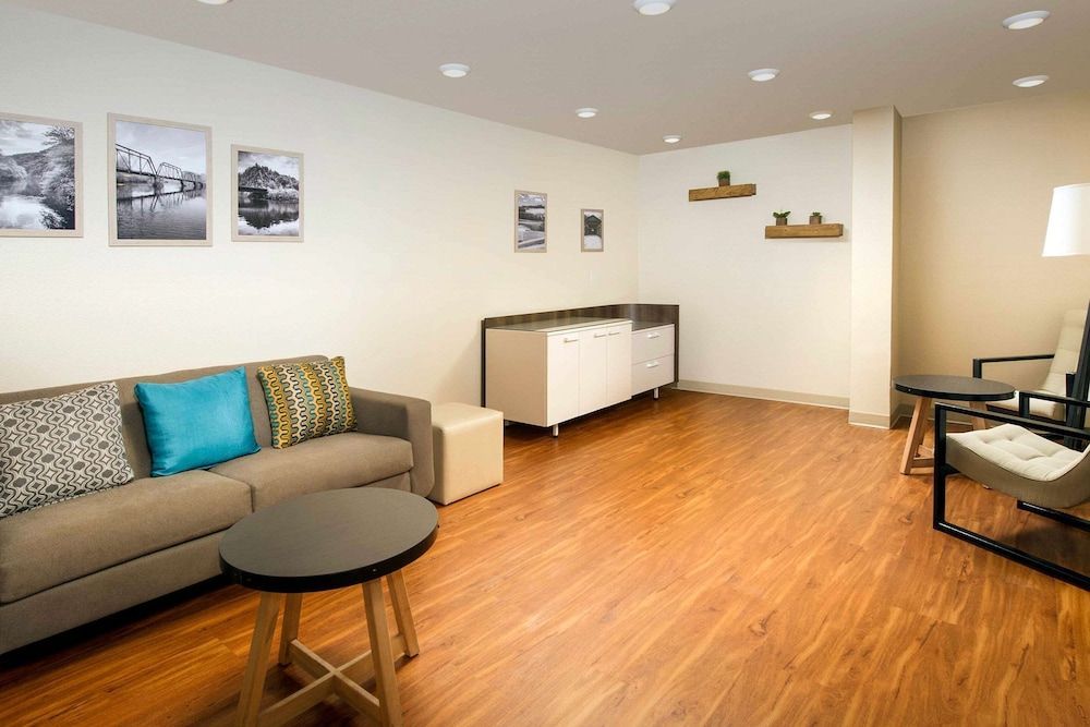 WoodSpring Suites Allentown 2