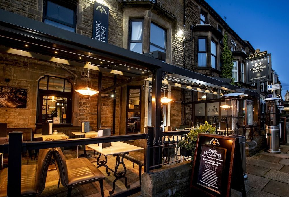 The Inn at Cheltenham Parade 1