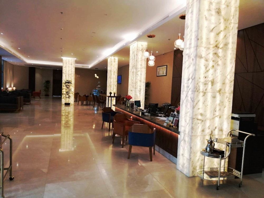 Ramee Palace Hotel 2