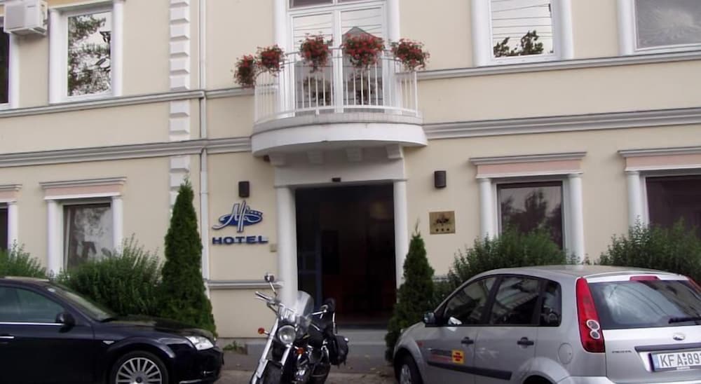 Tisza Alfa Hotel 1