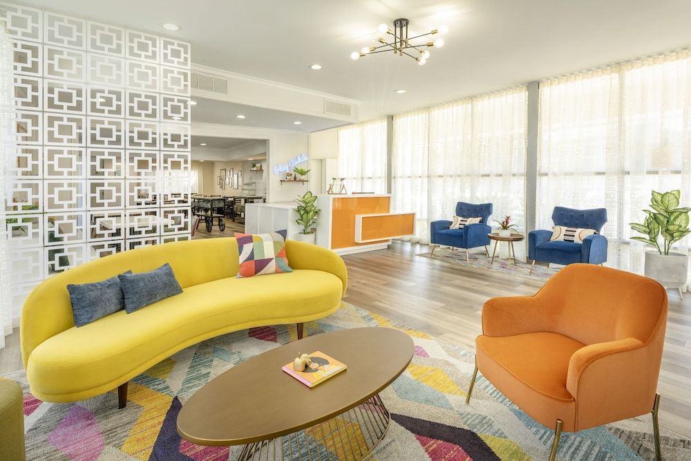 The Sojourn Los Angeles - Sherman Oaks 1