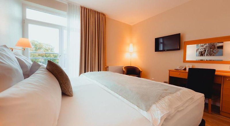 Conventgarten Hotel & Restaurant - direkt am Nord-Ostsee-Kanal 2