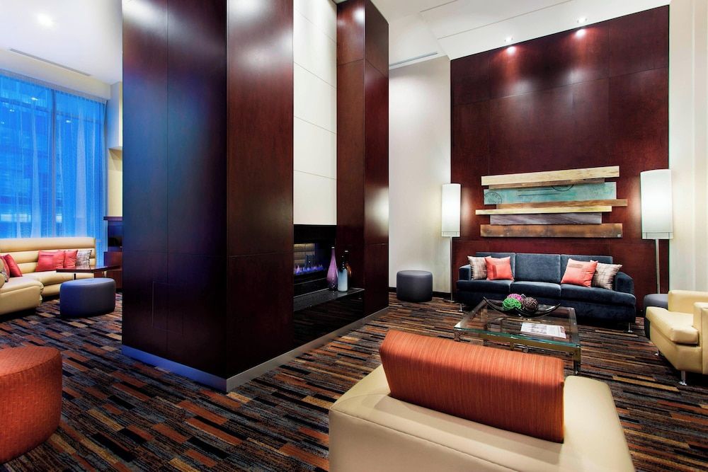 Courtyard par Marriott Montréal Centre-ville 2