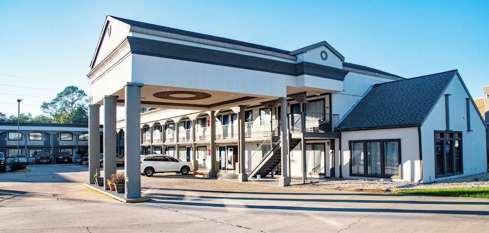 Studio 6 Suites Opelousas, LA 1