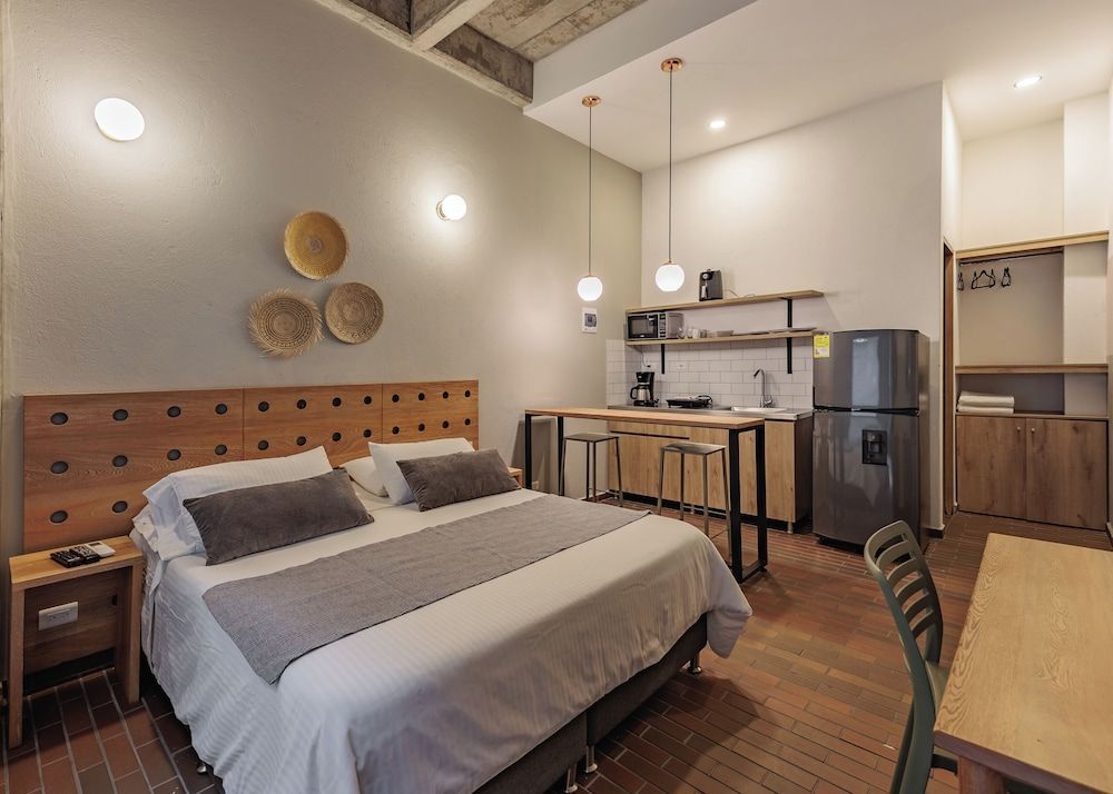 The Somos Flats Laureles 1