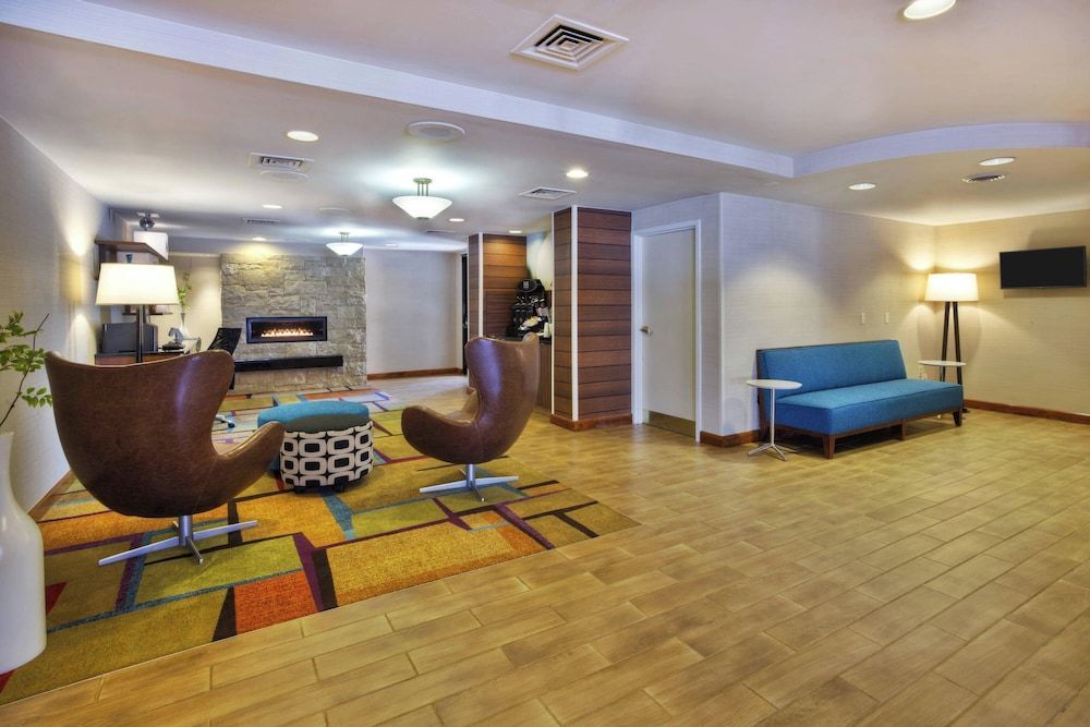 Fairfield Inn Ann Arbor 2