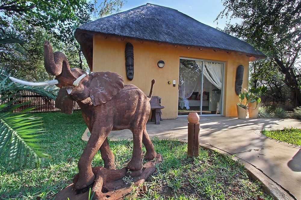 Normann Safari Bush Lodge 1