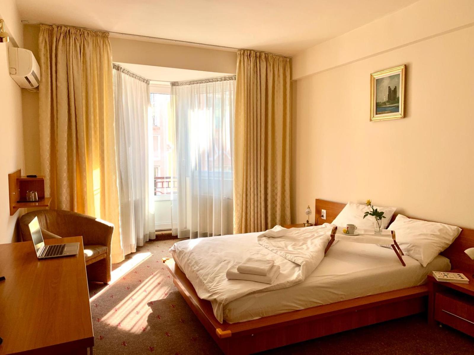 Hotel Victoria 2