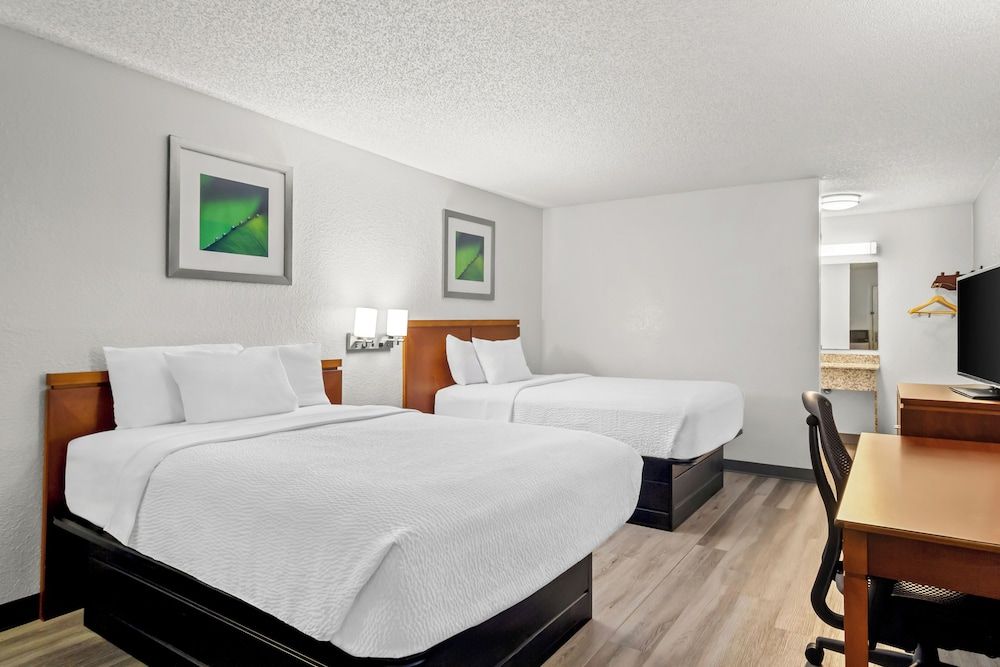 Homestay Inn and suites 1