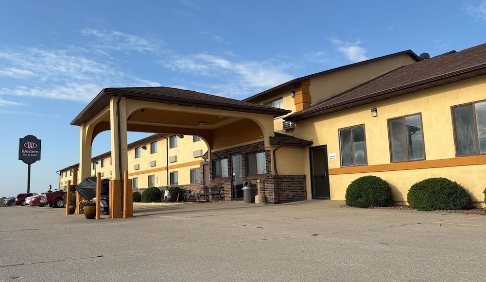 Western Inn & Suite Grinnell IOWA, 1