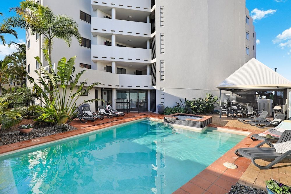 Ocean Boulevard 1
