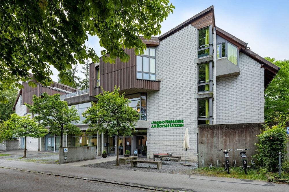 Luzern Youth Hostel 1