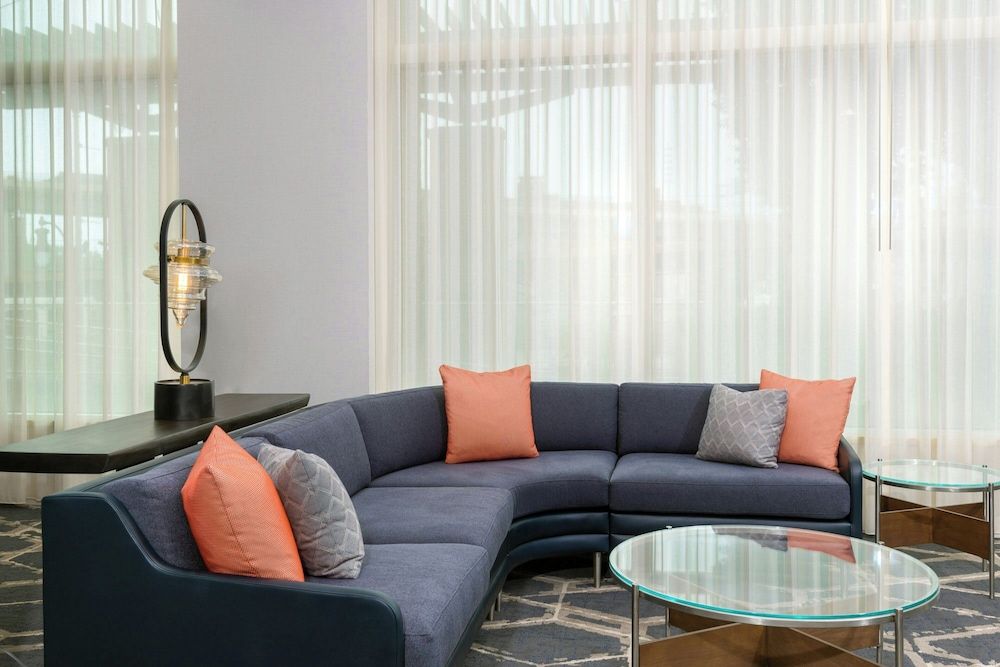 Courtyard by Marriott Buffalo Downtown/Canalside 2