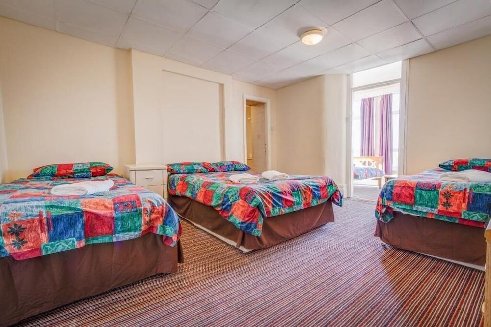 New Promenade Hotel 2