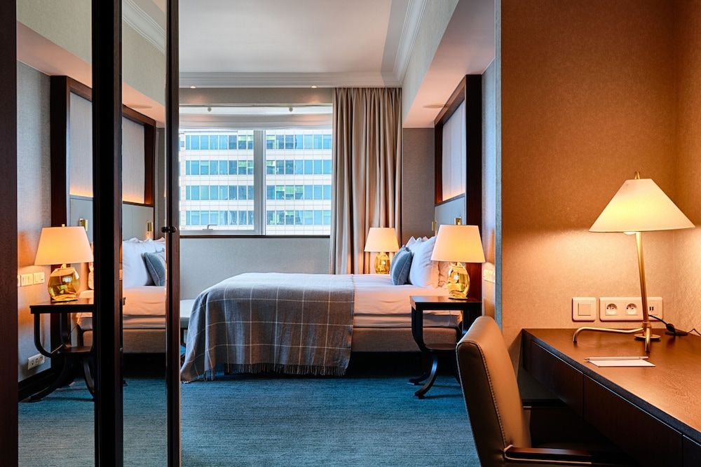 InterContinental Hotels WARSAW by IHG 2