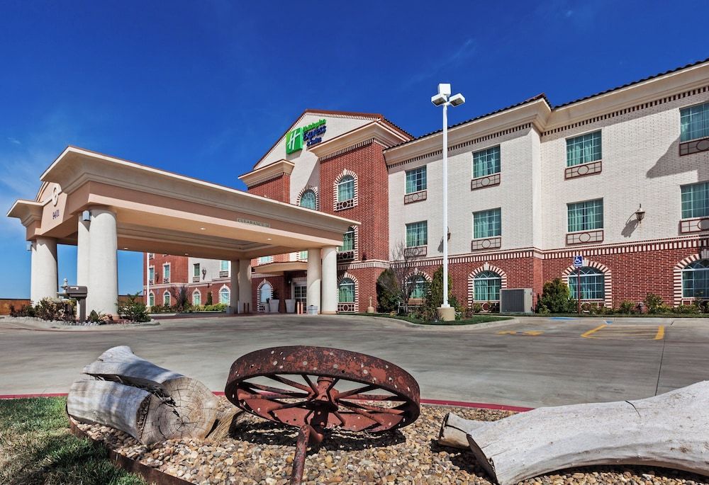 Holiday Inn Express & Suites AMARILLO EAST by IHG 1