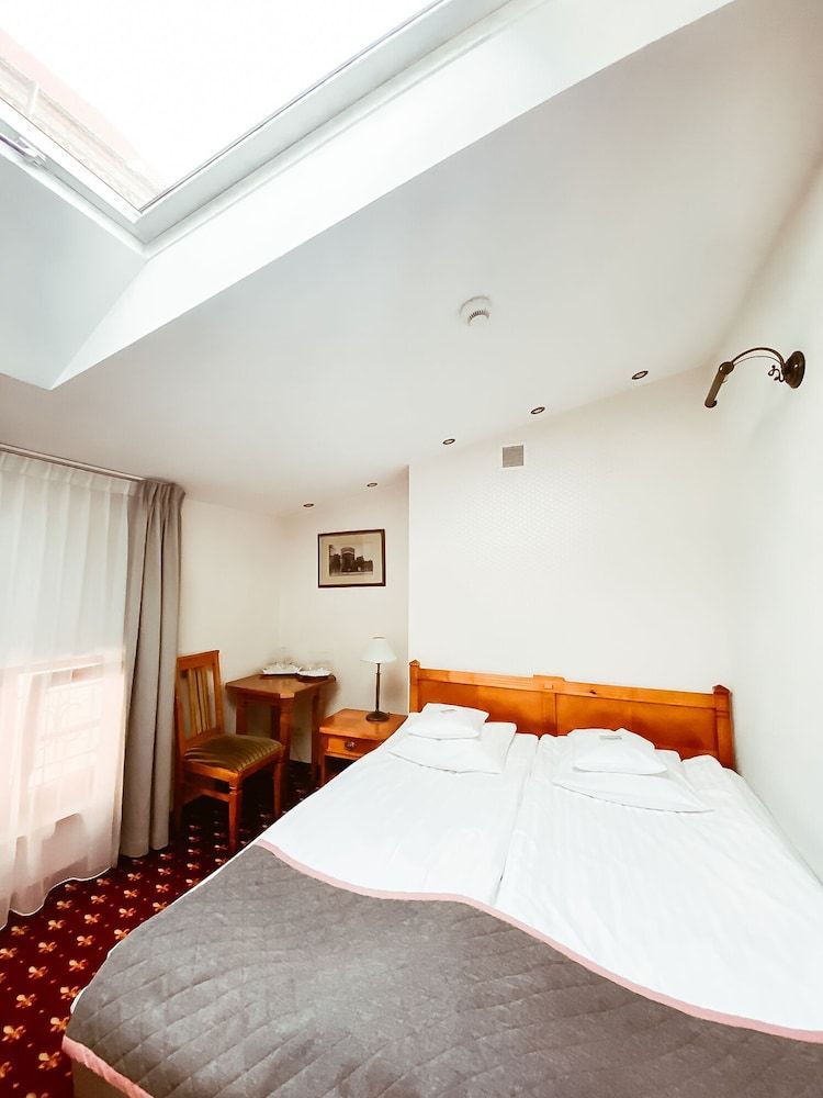 Hotel Solaris 2