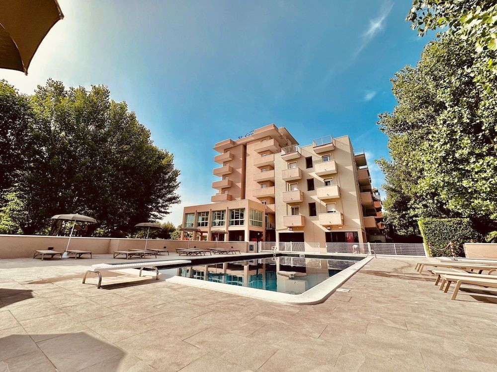 Hotel St Gregory Park by OasiGroup Hotels 1