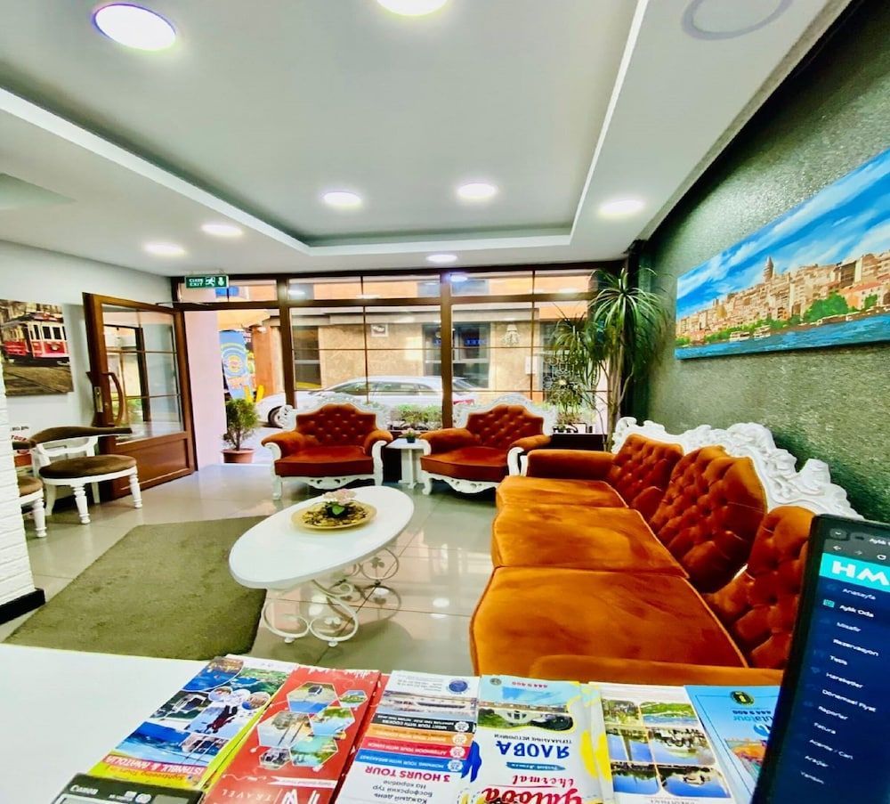 Unique Suite Hotel 2