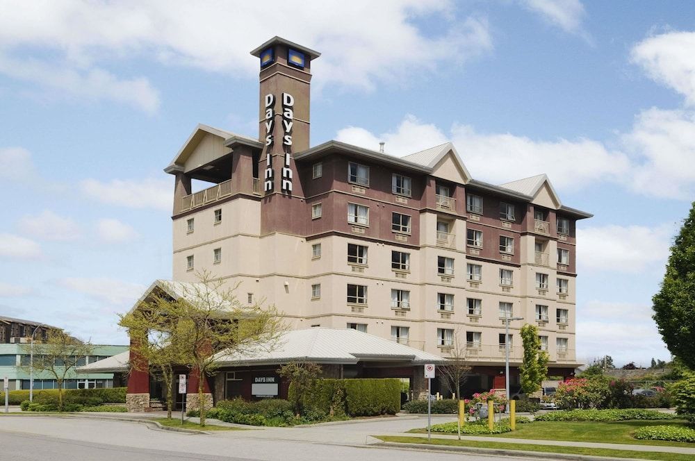 Days Inn by Wyndham Vancouver Airport 1
