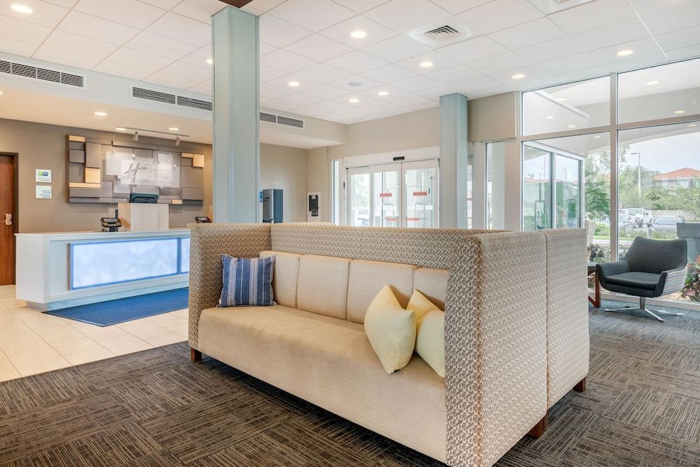 Holiday Inn Express & Suites WILDWOOD – THE VILLAGES by IHG 2