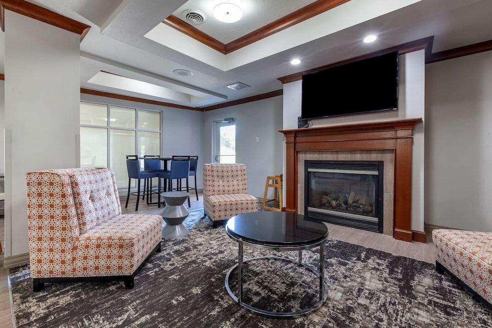 Best Western PLUS Sparta Trail Lodge 2