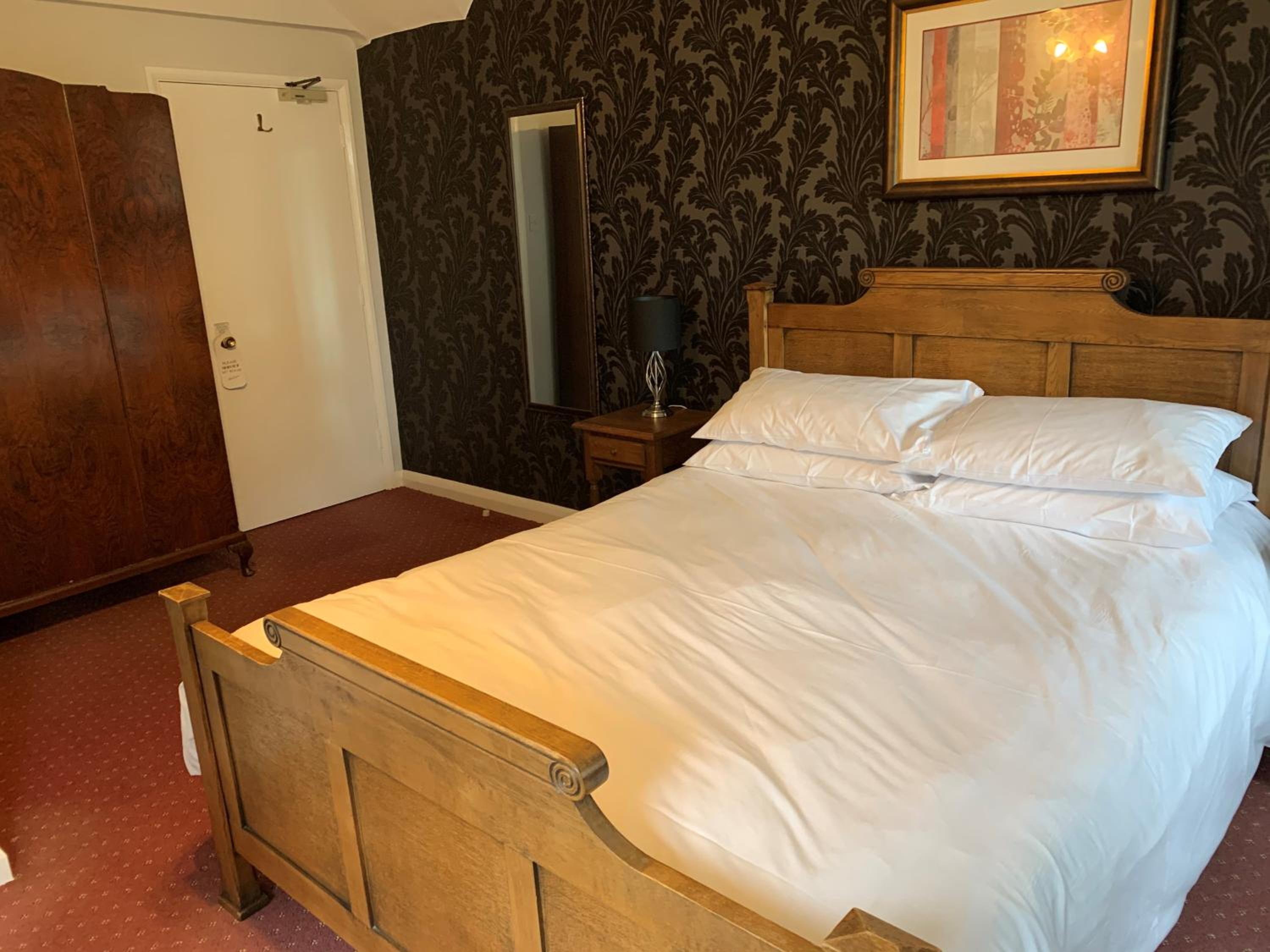 Castle Hotel 1