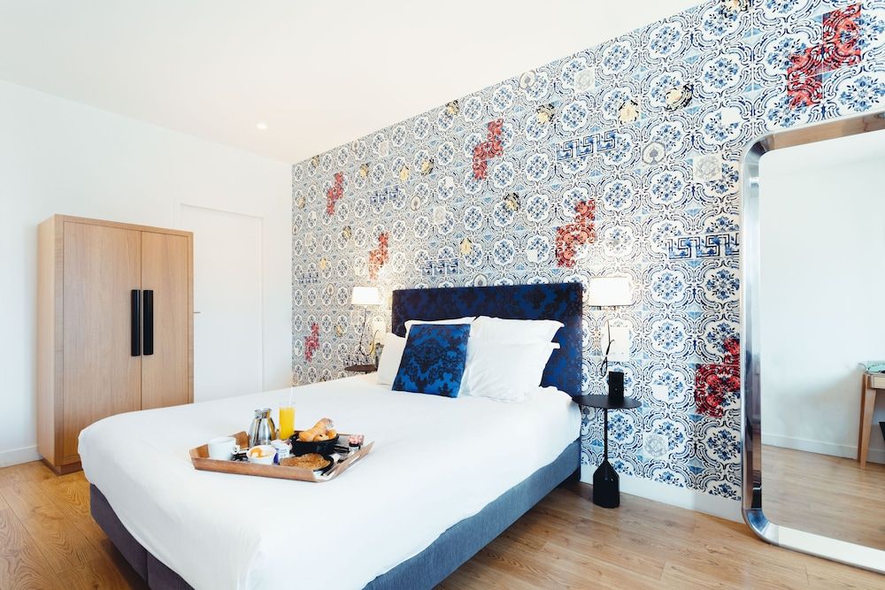 The Originals Boutique, Hôtel Le Lion, Clermont-Ferrand 1
