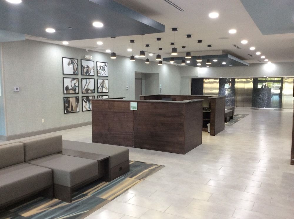 Holiday Inn BEAUMONT EAST-MEDICAL CTR AREA by IHG 2
