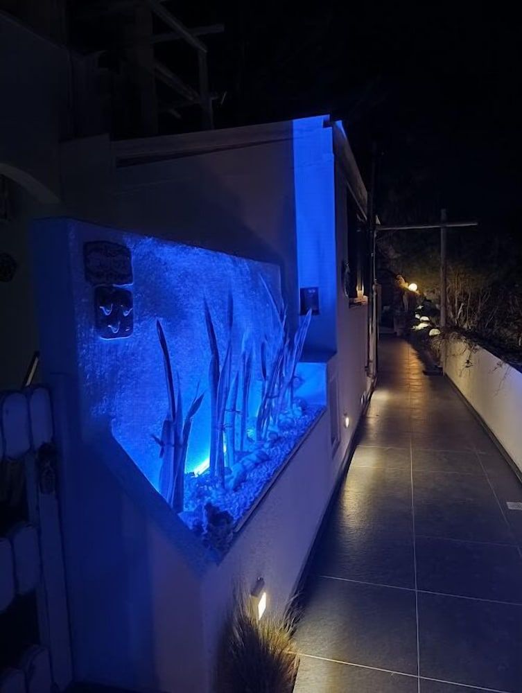 Moschatos Beach House 1