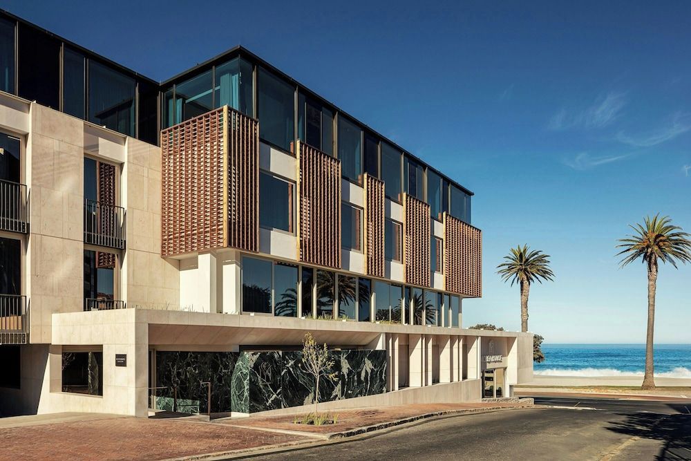 Morea House, Autograph Collection 1