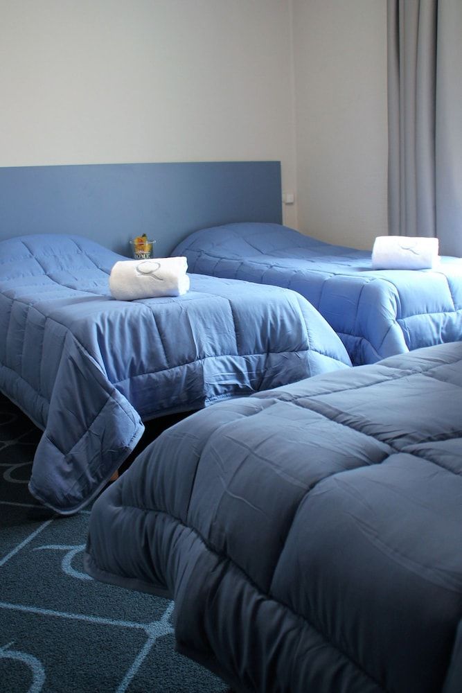 Le Petit Majestic 2