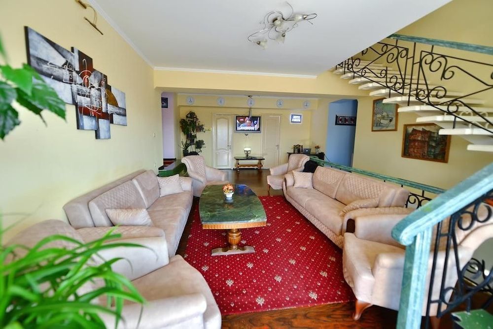 Europa Hotel-Kutaisi 2