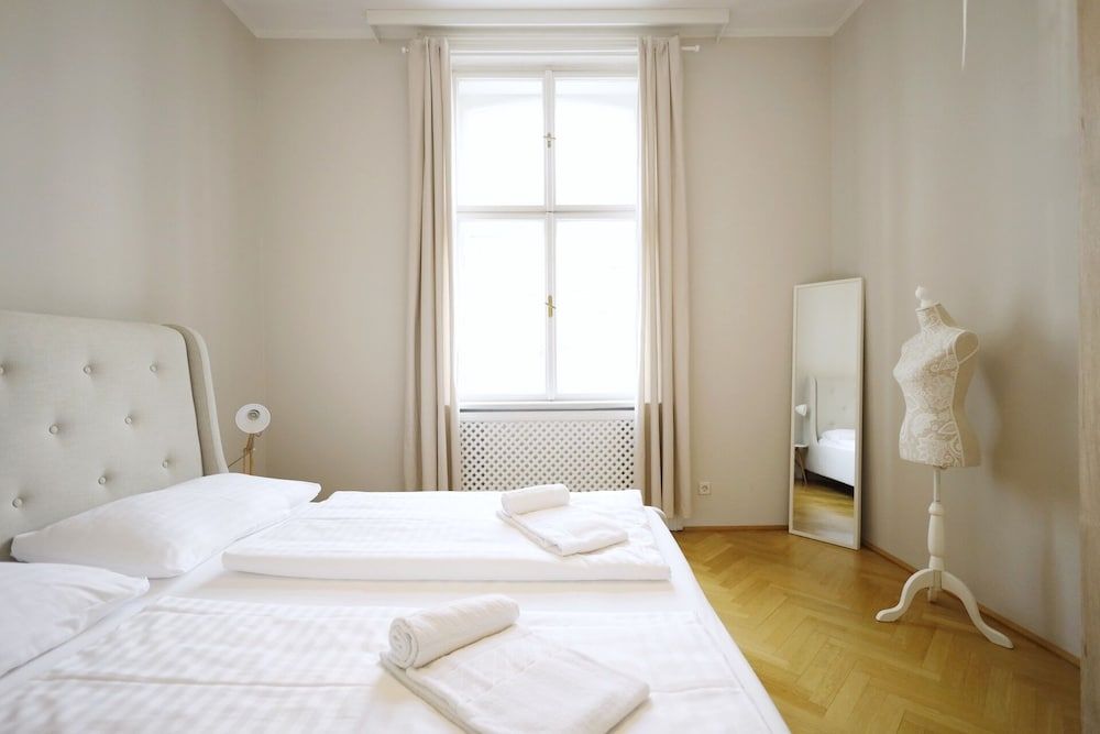 HeyMi Apartments Karlsplatz 2