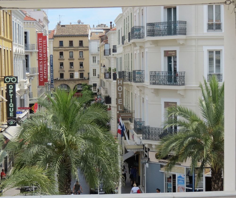 Hotel Amiraute 1