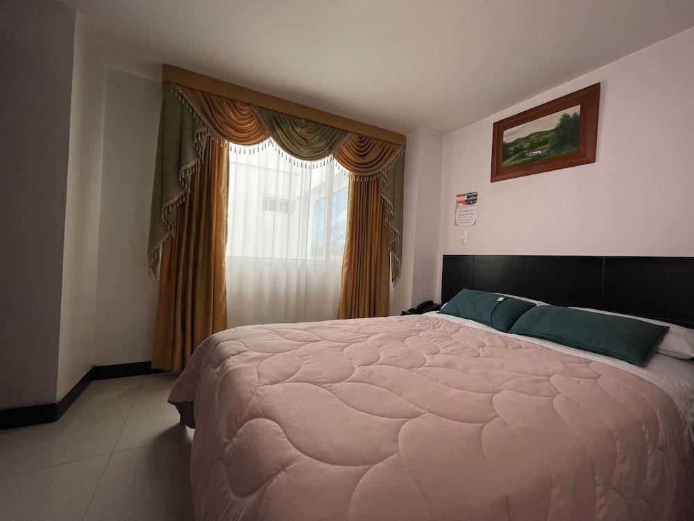 Hotel Doral Plaza 2