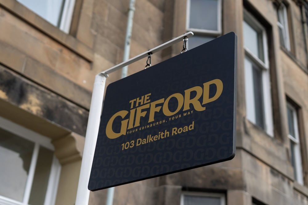 The Gifford 1