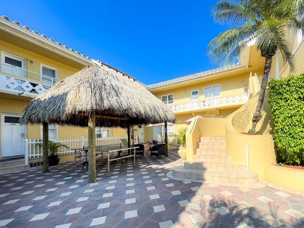 The Palms 1