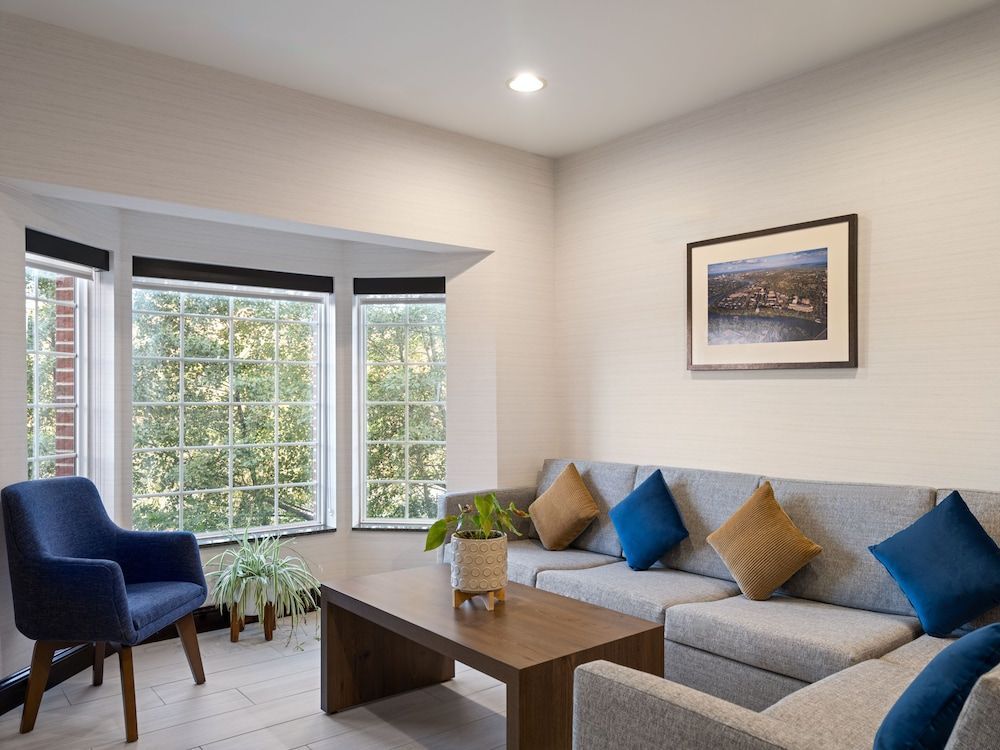 Staybridge Suites ROCHESTER UNIVERSITY by IHG 2