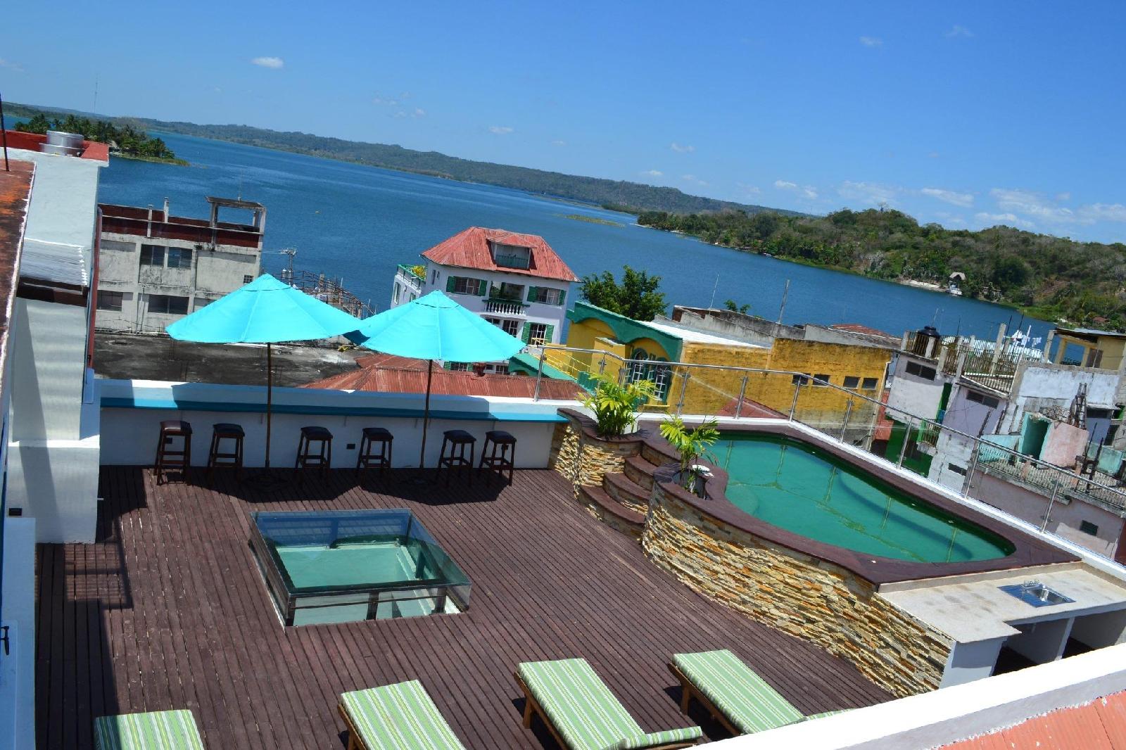 Hotel Isla de Flores 2