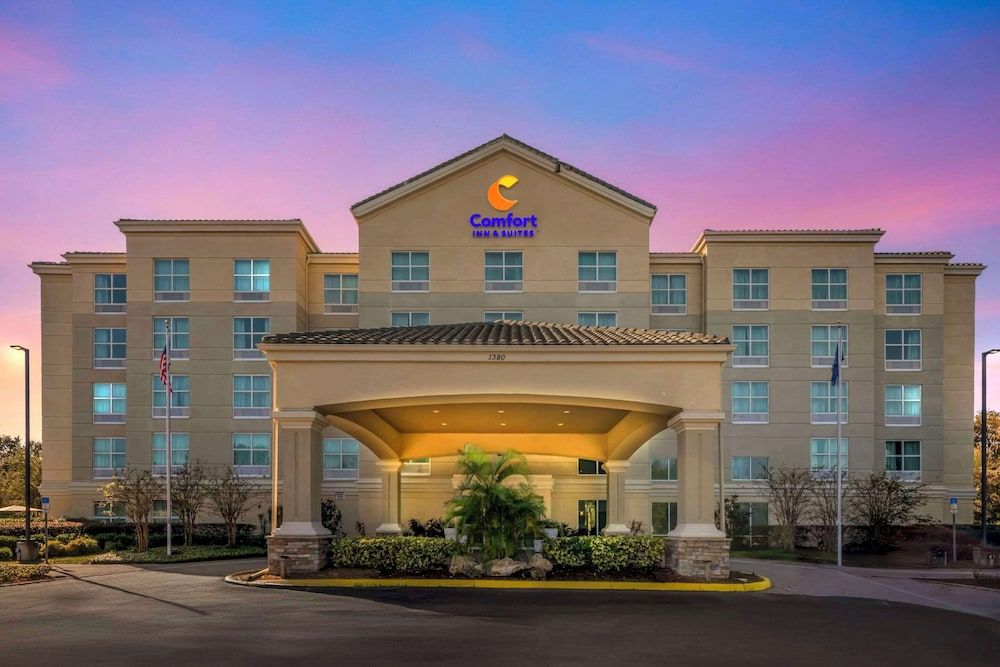 Comfort Inn & Suites Tavares North 1