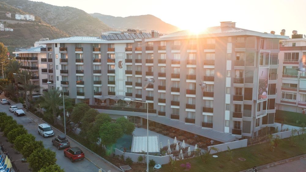 Kleopatra Dreams Beach Hotel 1