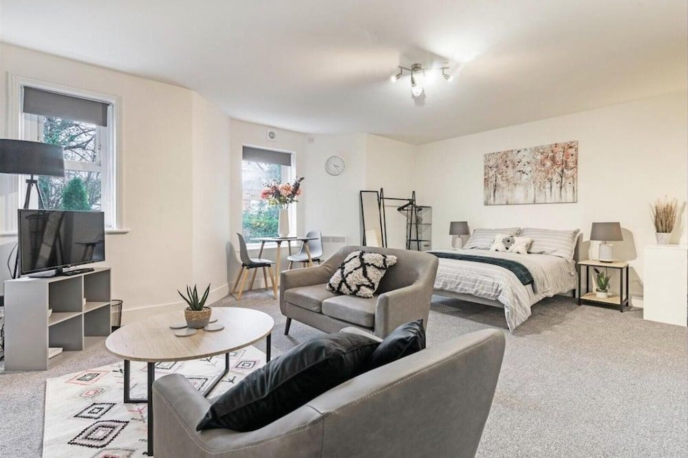 Stylish Studio in Heart of Tunbridge Wells 1