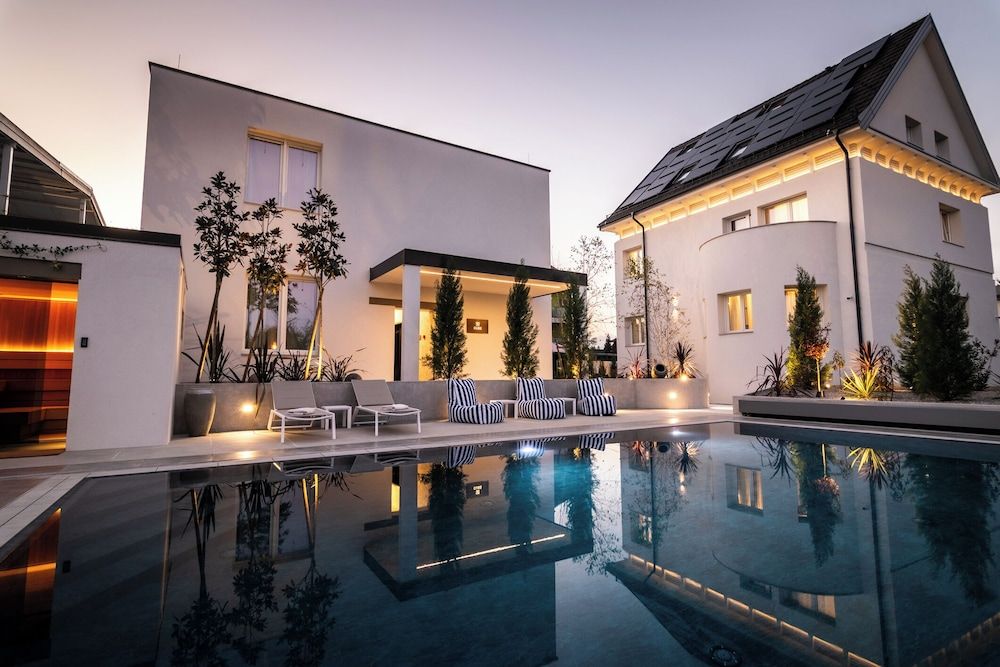Resort Beatrice - Luxury Apartments - Pool & Sauna & Parking 1