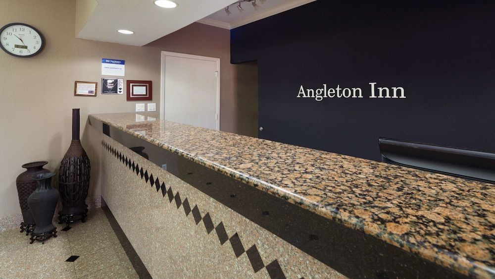 Best Western Angleton Inn 2
